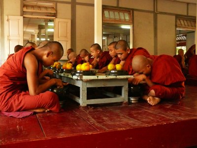Monks at lunch Maha Ganayon.jpg