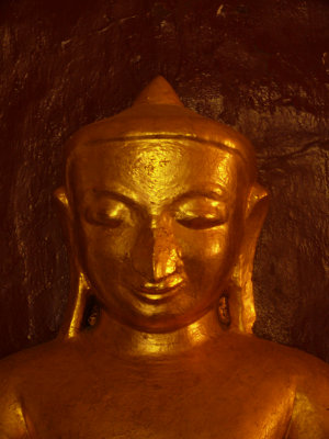 Buddha in Bagan 6.jpg