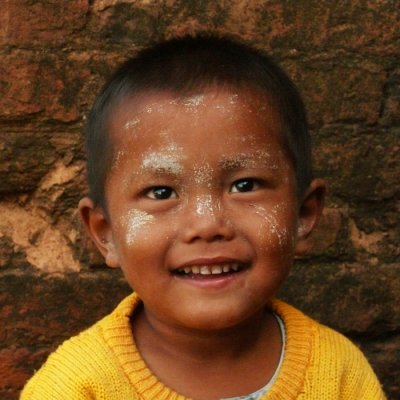 Boy with yellow pullover Bagan.jpg