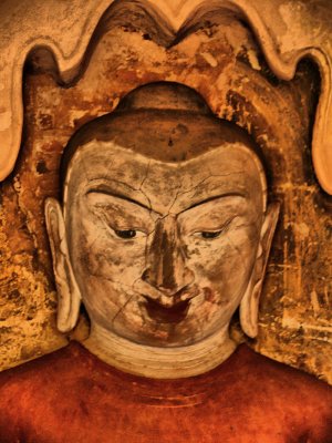 Buddha detail Bagan HDR.jpg