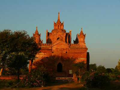 Temple Bagan.jpg