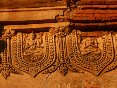 Detail temple Bagan.jpg