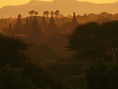Sunset Bagan 9.jpg