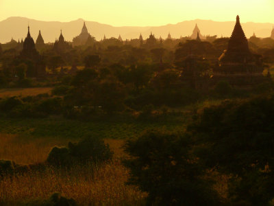 Bagan sunset 21a.jpg