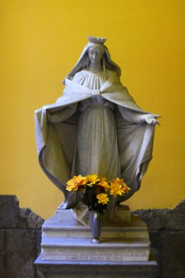 Statue Maria web.jpg