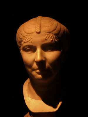 Faces of Pompei 1 web.jpg