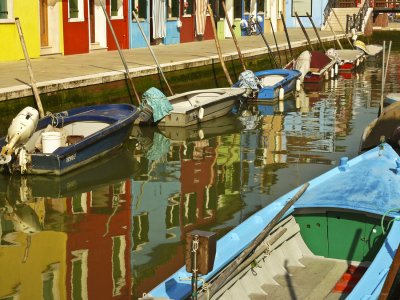 Canal Burano with reflections.jpg