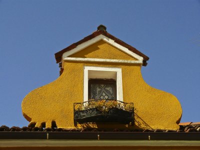 Yellow attic.jpg