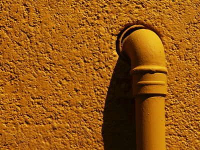 Yellow pipe.jpg