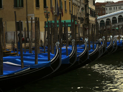 Gondolas at sunrise.jpg