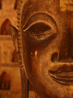 Buddha face 1.jpg