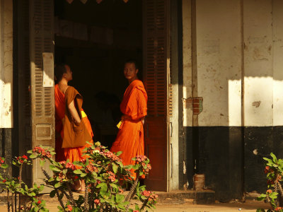 Two monks in LP.jpg