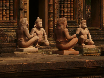Banteay Srei 1.jpg
