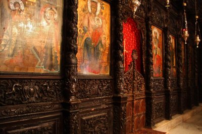 Wooden iconostasis dating from 1767