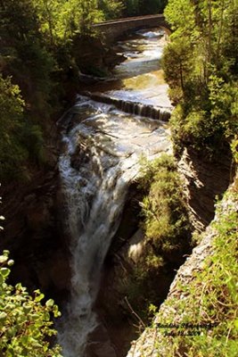 Upper Taughannock Falls.jpg