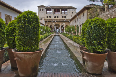 Patio de la Acequia, Alhambra, Granada