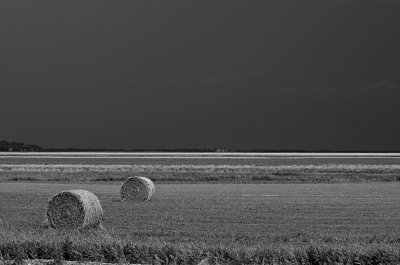 199darkening_sky02.jpg