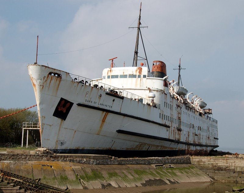 The fun ship  duke of Lancaster