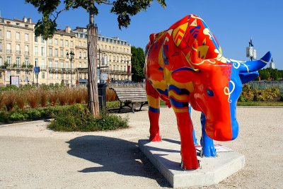 Bordeaux and its cows - 2010