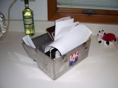 A lunch box or a Man Purse 02w.jpg