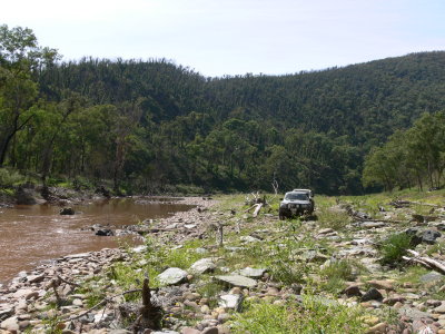 FIG 9, LOOKING DOWNSTREAM FROM GORGE CROSSING