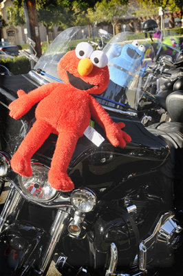 elmo and cookie monster