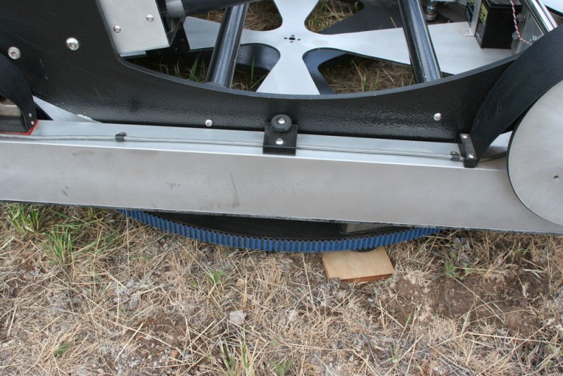 Unique-fiber-belt-over-steel-wheel-27-inch-Dob.