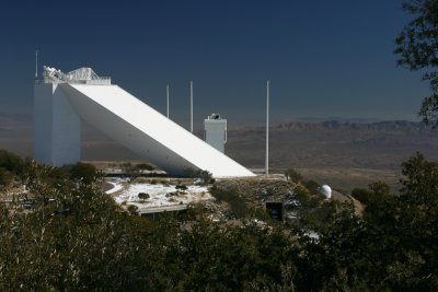 The McMath-Pierce Solar Telescope.jpg