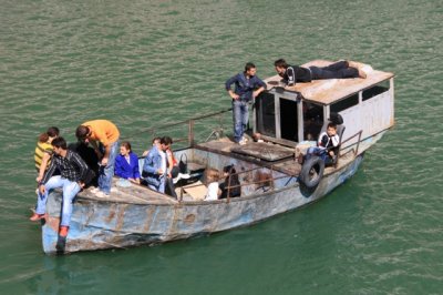 Komani Lake - transportation