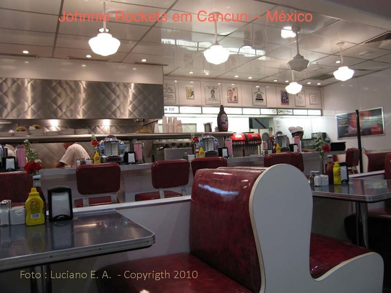 Johnnie Rockets Cancun