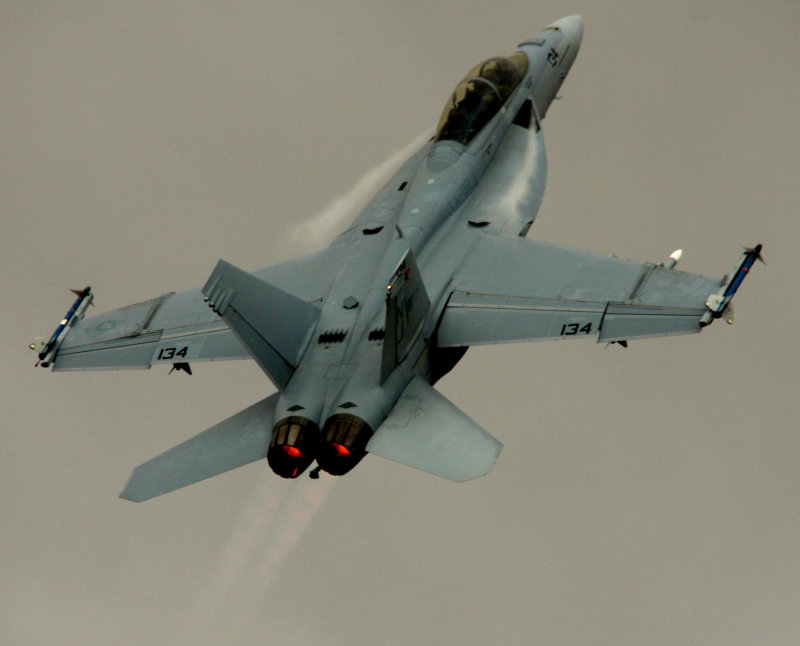 super Hornet pullup.jpg