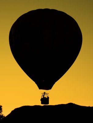Mancos balloon and sunrise.jpg