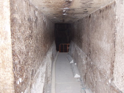 passageway inside the red pyramid of Snefru.jpg