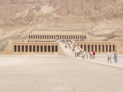 temple of Hatshepsut.jpg