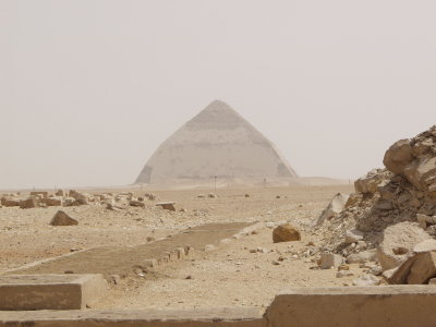 the Bent pyramid of Snefru.jpg