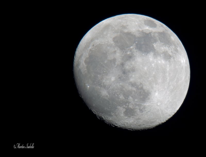 _40C9268 lune.jpg