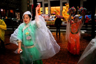 Chung Ngai Dancer @ Rainy Chinese Lunar New Yr Parade 2008 (1)