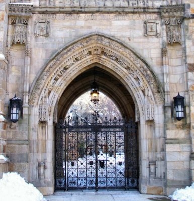 Gate