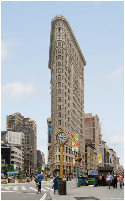 The Flatiron & The 5th Avenue Building  Clock