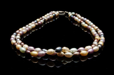 Multi-Color Double Strand Pearl Necklace DSC_1380.JPG