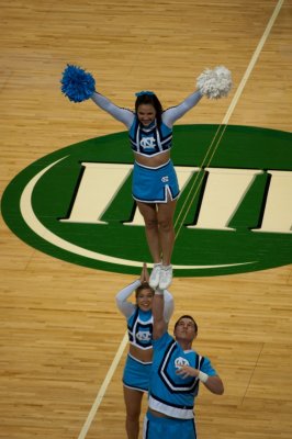 DSC_1868 Cheerleader UNC 2-18-2010.JPG
