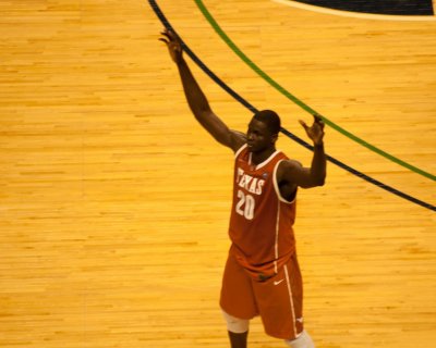 DSC_1904 TEXAS Wins 12-18-2010.JPG