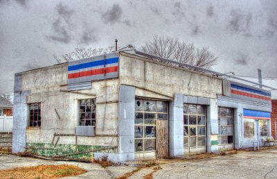garage in ruin