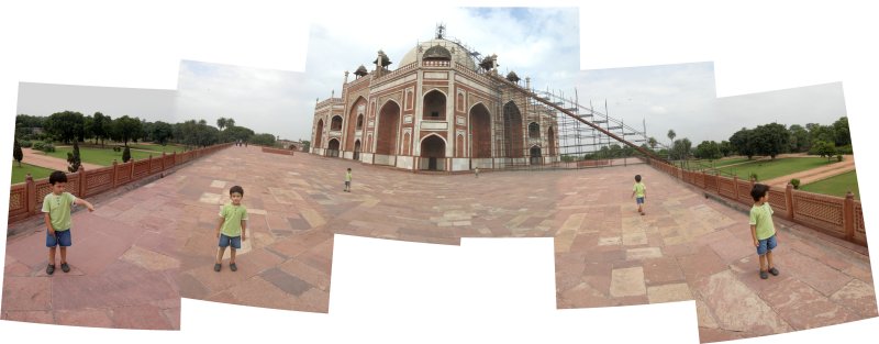 Rahil atop Humayans Tomb (4 Octo 2009)