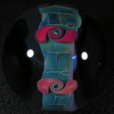 Artist: Jesse DeMoss  Size: 2.13  Type: Lampworked Boro