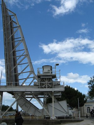 La Rochelle swing bridge