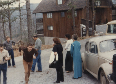 Freddie, Dewayne, Larry, Bubba, Mom, Peg, Joyce