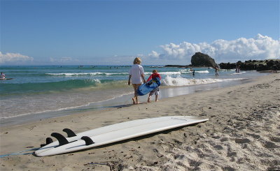 Anne and Max - Currumbin Rock