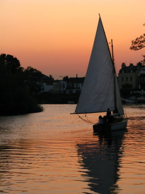 the Thames west of London, May 2008