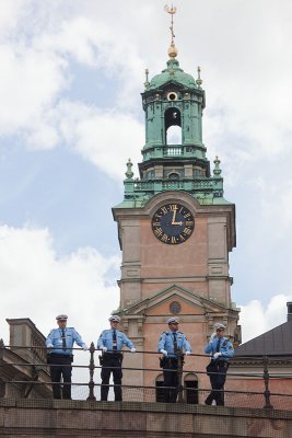 Policemen in front of Storkyrkan